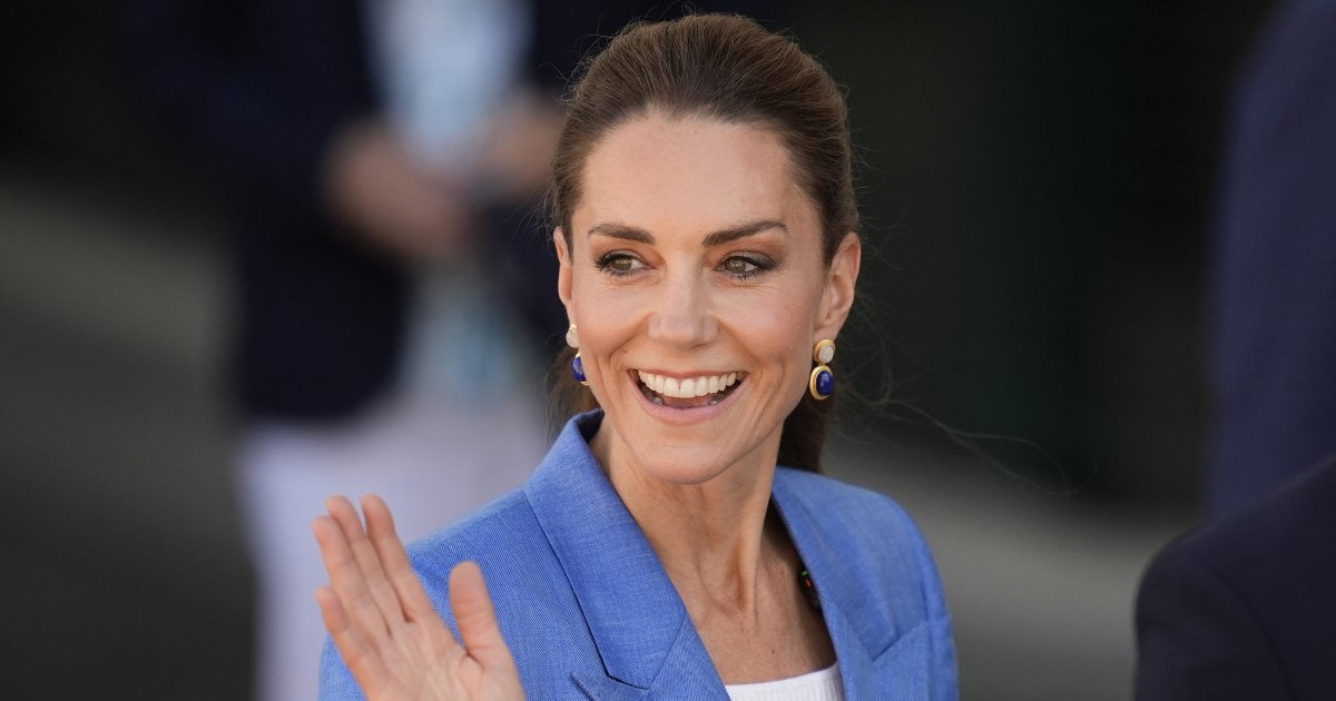 Bye, Jeans! Kate Middleton’s Plaid Midi Skirt Is the Chic Anti-Denim Trend We’re Copying for Just Bye, Jeans! Kate Middleton’s Plaid Midi Skirt Is the Chic Anti-Denim Trend We’re Copying for Just