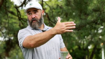 GettyImages-2289395764.jpg jason kelce