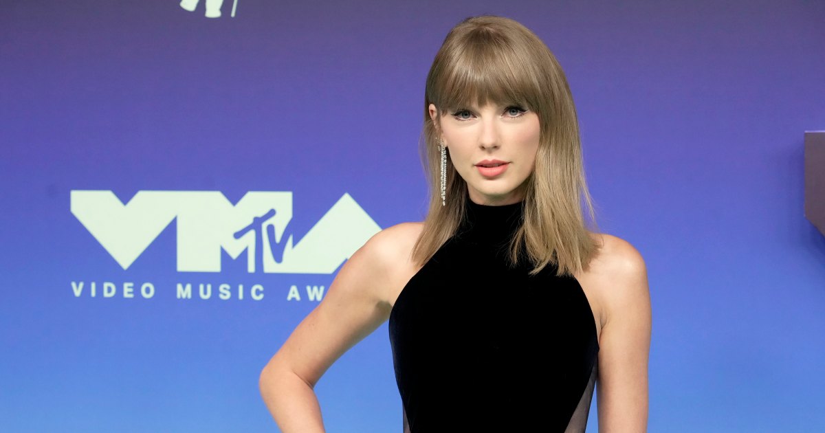 Taylor Swift Wore the Rich Fall Boots Style That Screams ‘Model Off-Duty’ — The Look for Taylor Swift Wore the Rich Fall Boots Style That Screams ‘Model Off-Duty’ — The Look for