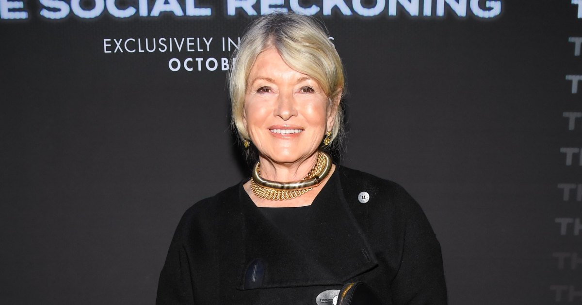 O estilo de calça de cetim sedoso de Martha Stewart está na Amazon