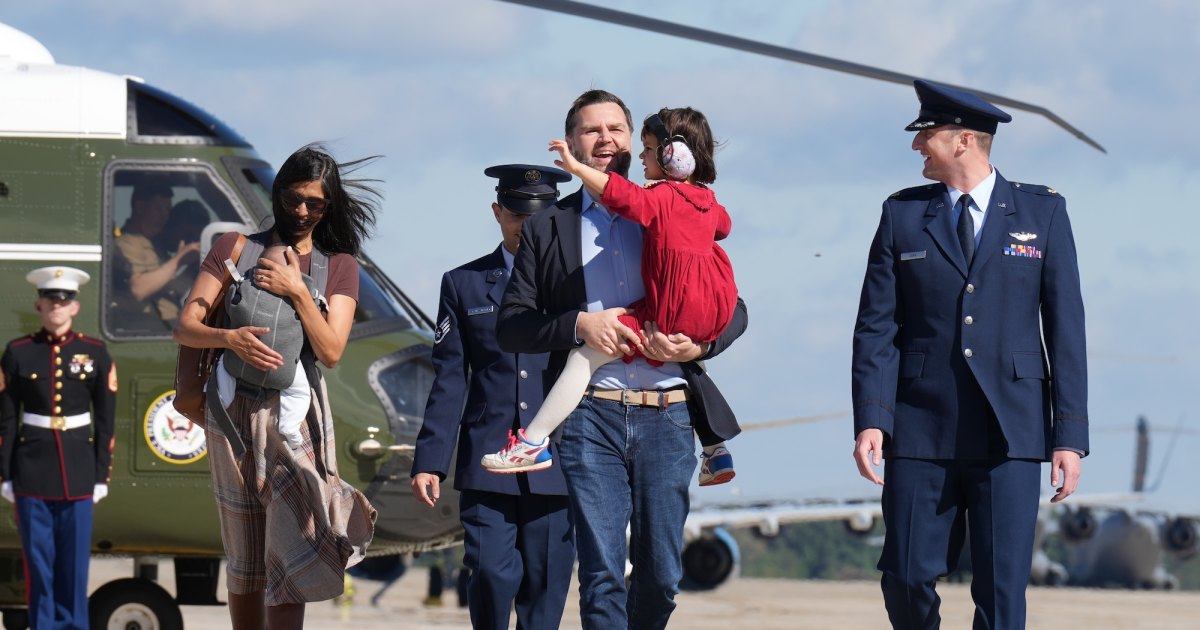 Second Lady Usha Vance Stumbles on Helicopter Stairs While Holding 11-Week-Old Son Second Lady Usha Vance Stumbles on Helicopter Stairs While Holding 11-Week-Old Son