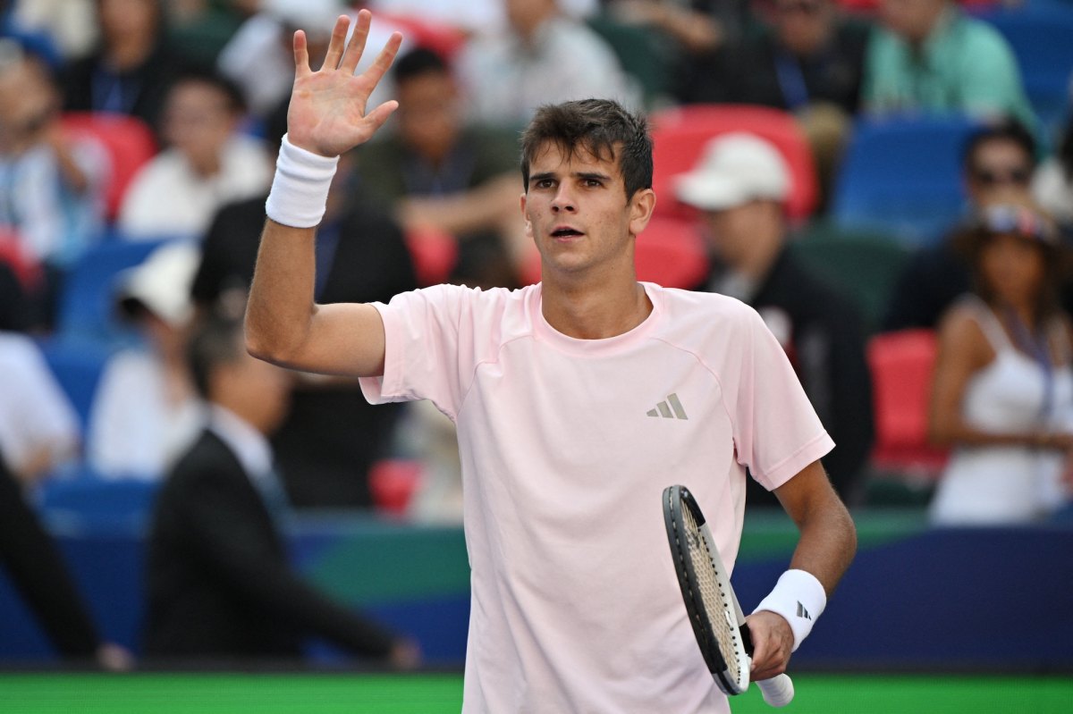 Tennis Player Rafael Jodar Yells Expletive at Ball Boy in Bizarre Scene