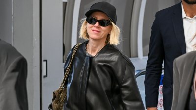 Naomi Watts arrives at Rome Airport on October 22, 2026 in Rome, Italy.