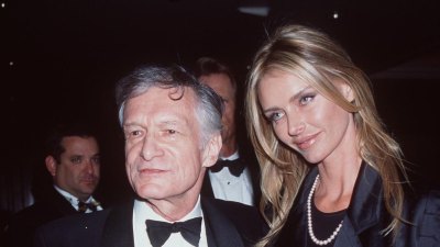 GettyImages-850950 Hugh Hefners Ex Wife Kimberly Remembers Late Playboy Founder Amid Jessica Biel Movie Backlash