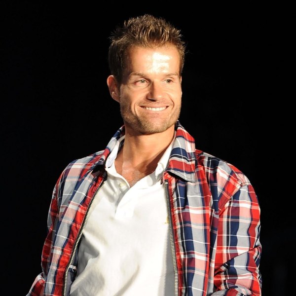 GettyImages-98918520 OG DWTS Pro Louis Van Amstel Thinks Lift Deductions Should Be More Consistent