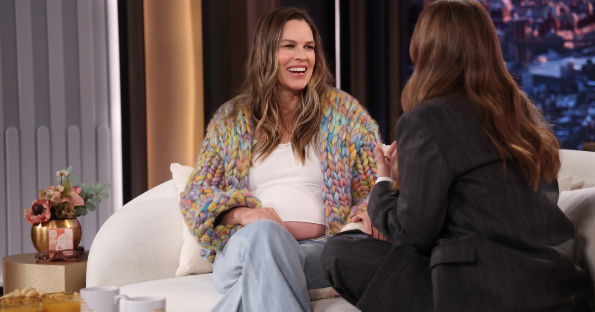 Hilary Swank Reveals How She Kept Pregnancy With Baby No. 3 Private Until Surprise Announcement Hilary Swank Reveals How She Kept Pregnancy With Baby No. 3 Private Until Surprise Announcement