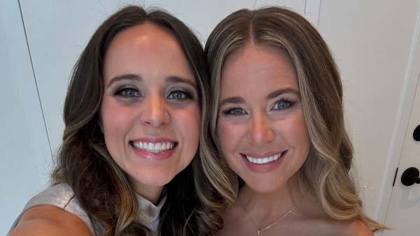 Jinger-Duggar-and-Jana-Duggar