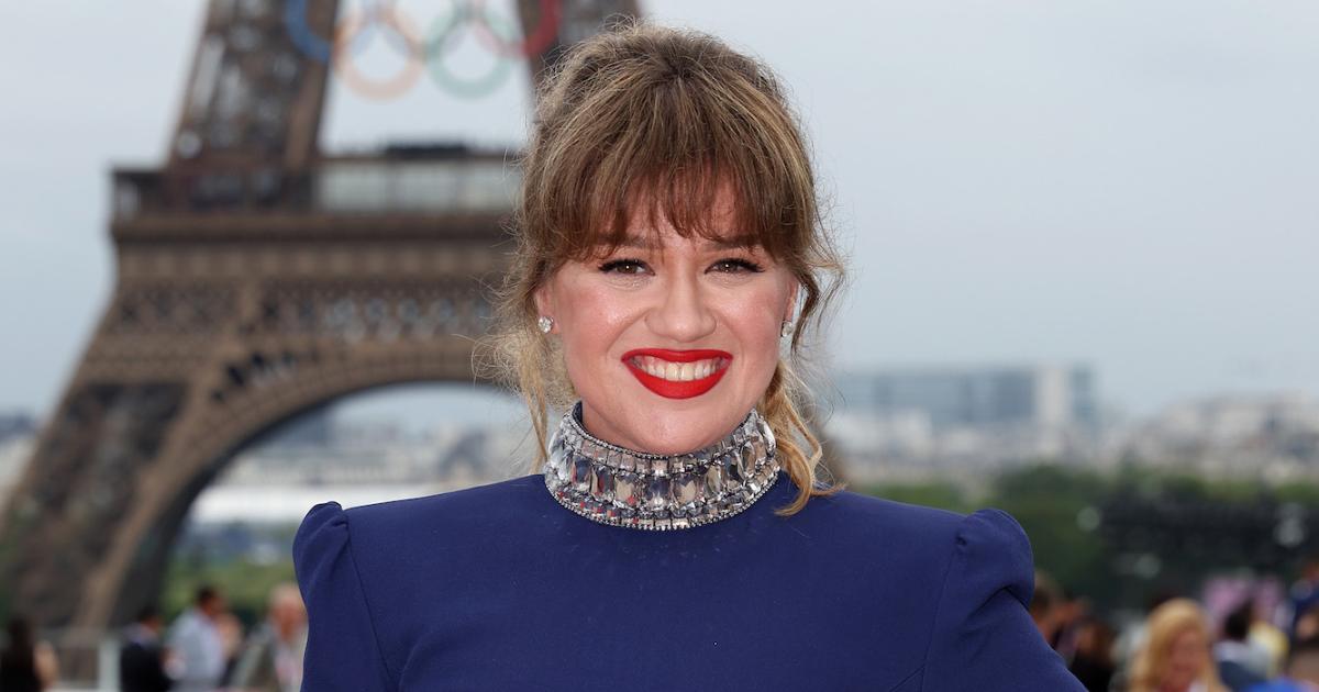 Kelly Clarkson Claims She Had ‘Pretty Woman’ Moment When a Store Thought She ‘Couldn’t Afford’ Goods Kelly Clarkson Claims She Had ‘Pretty Woman’ Moment When a Store Thought She ‘Couldn’t Afford’ Goods