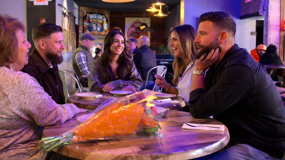Michaella-and-Rob-With-His-Family-Love_Is_Blind_n_S11_E8_00_28_15_06R