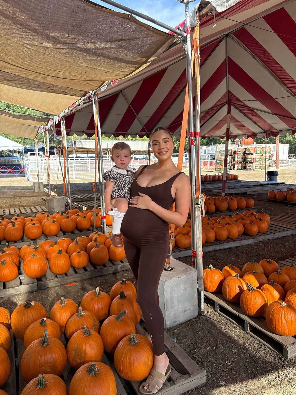 Olivia Culpo They Pick Out Pumpkins Just Like Us