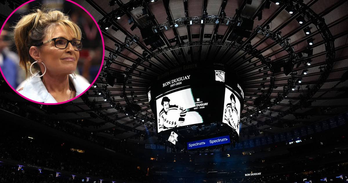 Sarah Palin Gets Visibly Emotional as New York Rangers Pay Tribute to Her Late Boyfriend Ron Duguay Sarah Palin Gets Visibly Emotional as New York Rangers Pay Tribute to Her Late Boyfriend Ron Duguay