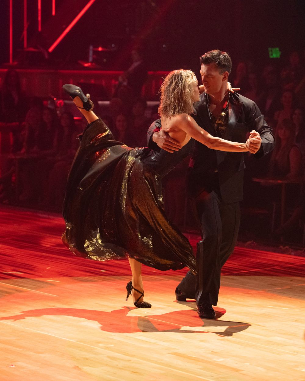 Sharna-Burgess-and-Tyler-Cameron-DWTS-183407_EM108647