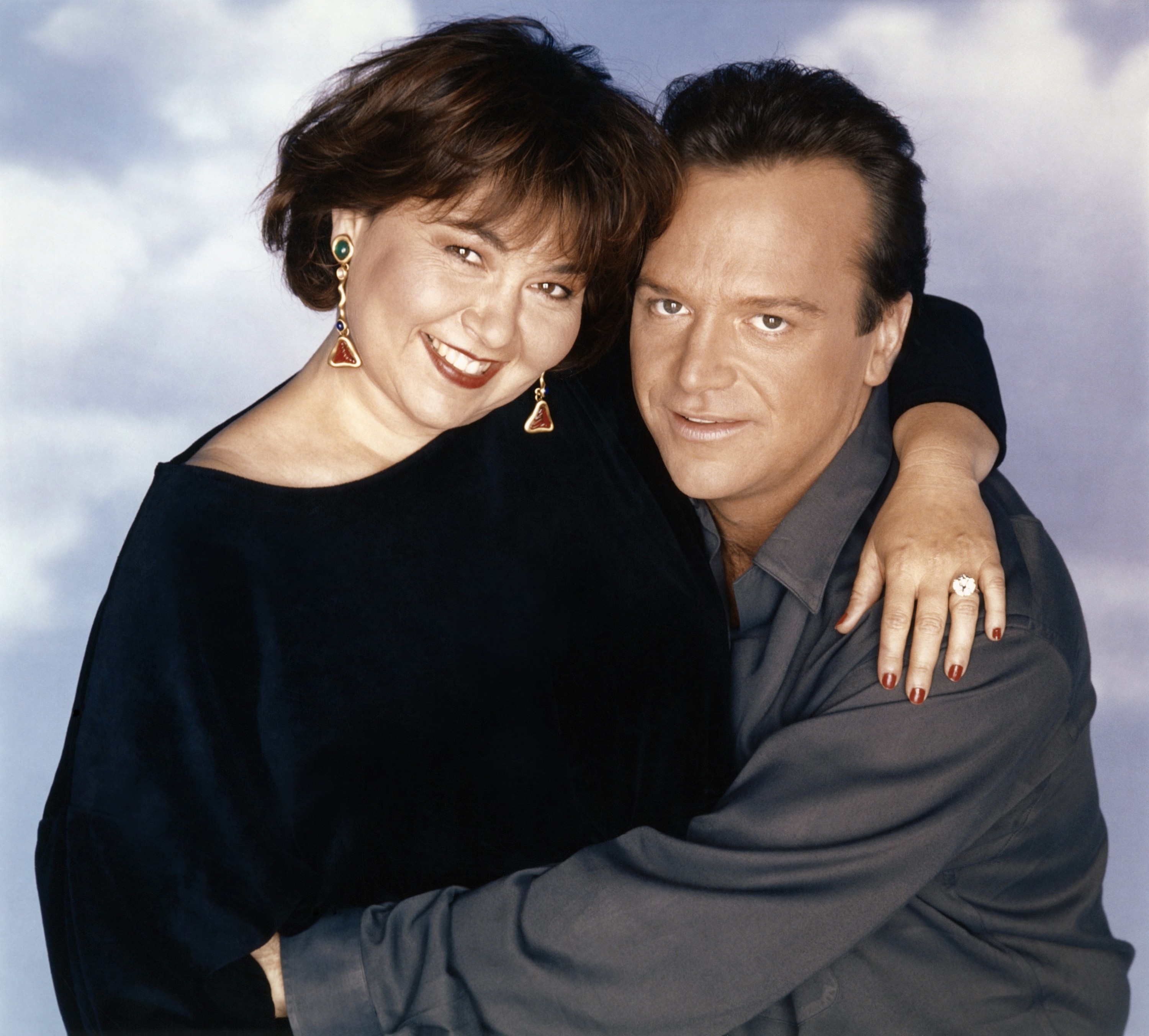 Tom Arnold Reacts to Ex Roseanne Barr Defending Him: Hell Froze Over Today