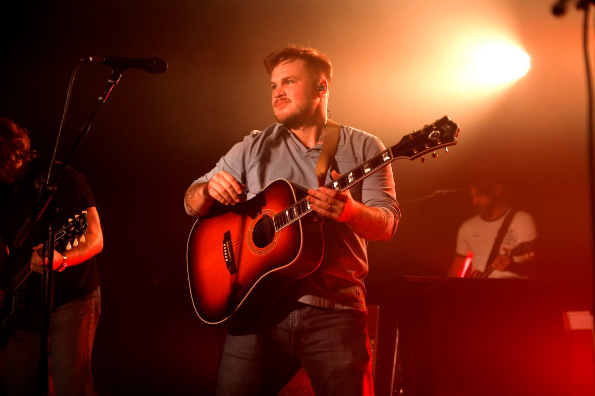 Zach-Bryan-GettyImages-2294623697
