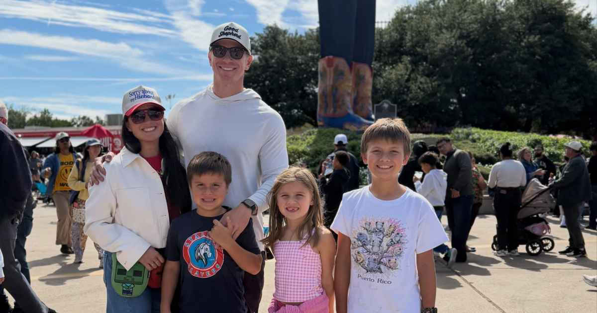Publisher preview accompanying The Bachelor’s Catherine Giudici Asks for Help Celebrating Halloween Amid Son’s Diabetes Diagnosis