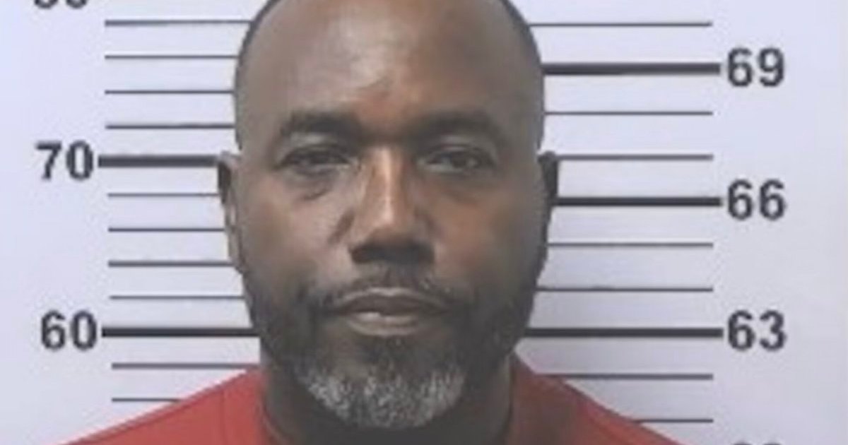 Former City Councilman Arrested After Allegedly Making Terrorist Threats Toward Hooters Employees
