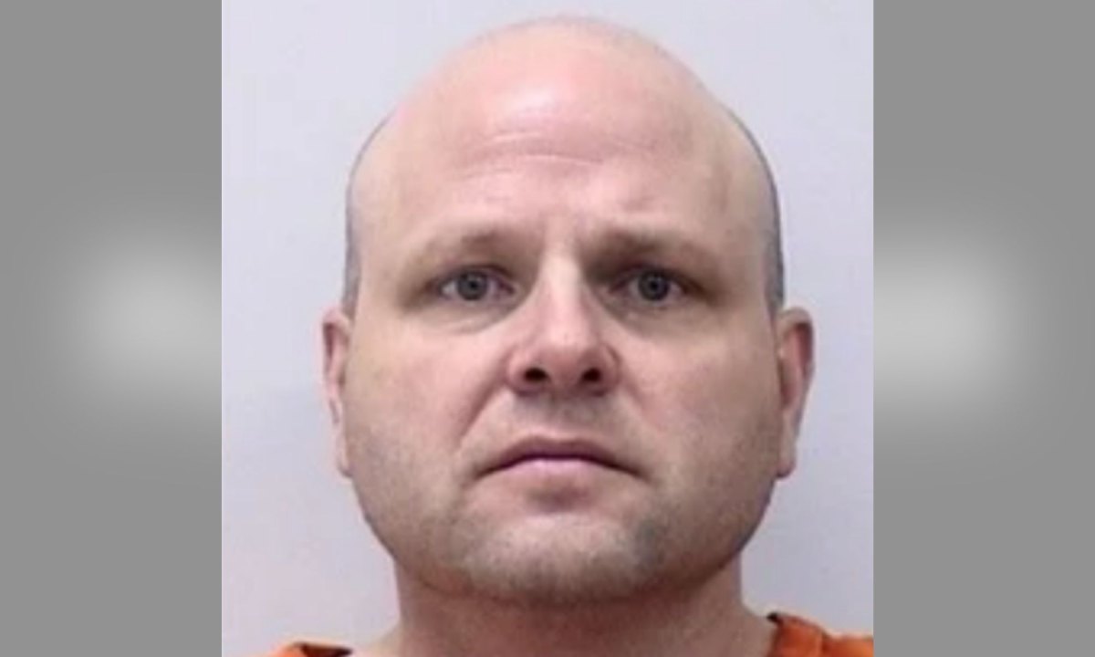 Colorado Teacher Arrested After Allegedly Communicating With Juvenile Girl Online
