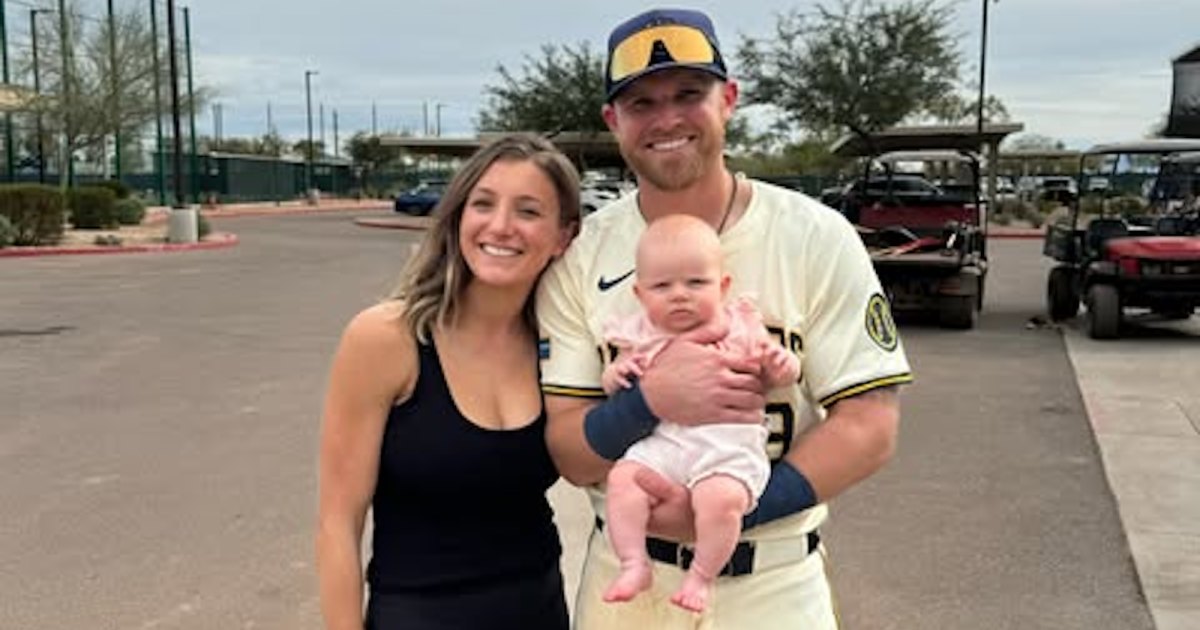 Jake Bauers’ Wife Lauren Reacts to His NLCS MVP Win After Viral Comments About Their Relationship Jake Bauers’ Wife Lauren Reacts to His NLCS MVP Win After Viral Comments About Their Relationship