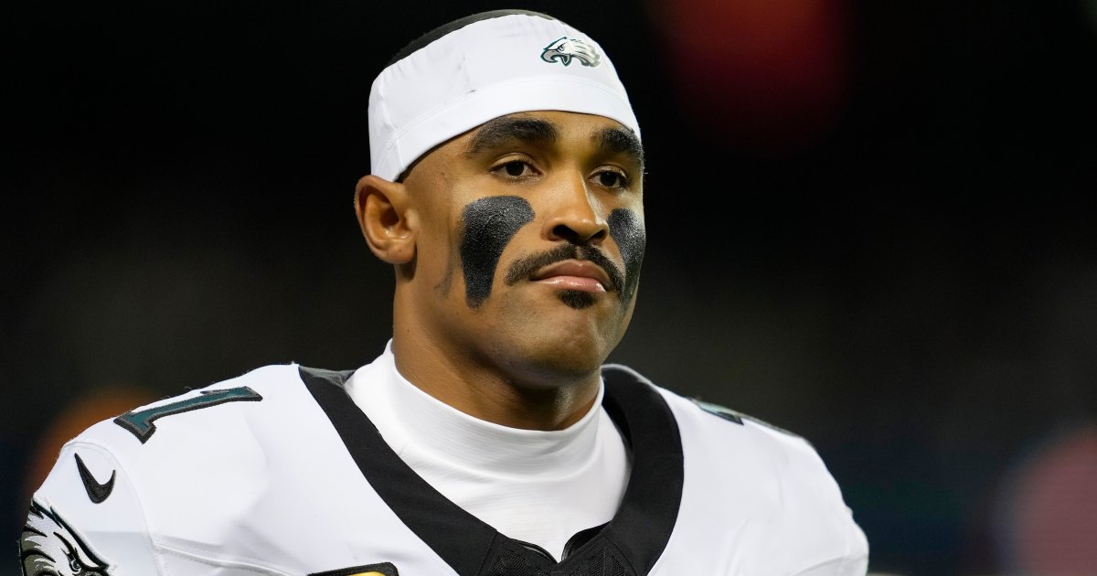 NFL Decides Eagles Punishment Over Controversial Jalen Hurts Diagnosis NFL Decides Eagles Punishment Over Controversial Jalen Hurts Diagnosis