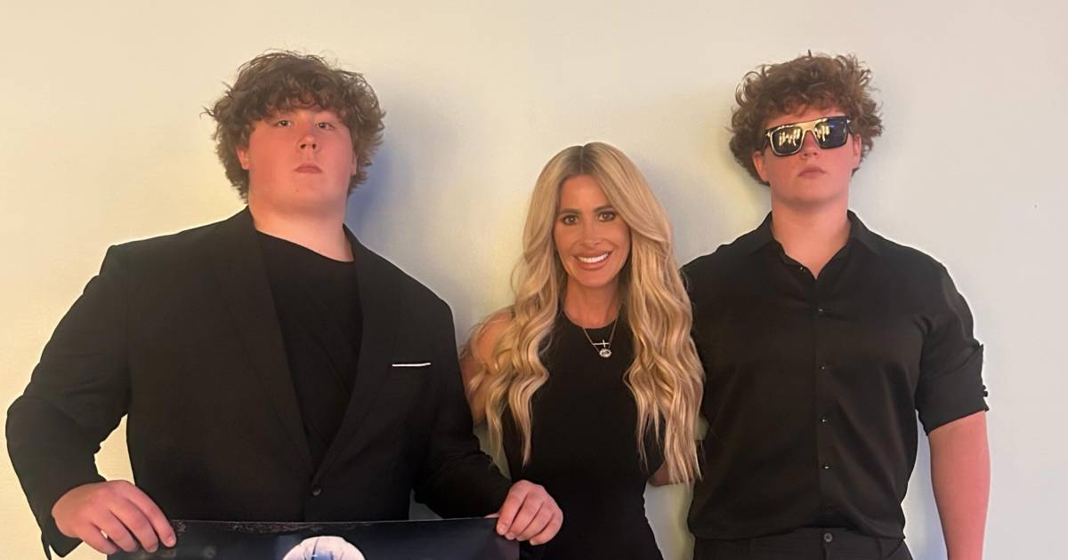Kim Zolciaks Sons Accused of Throwing Firecrackers at Horseback Riding Camp Kim Zolciaks Sons Accused of Throwing Firecrackers at Horseback Riding Camp