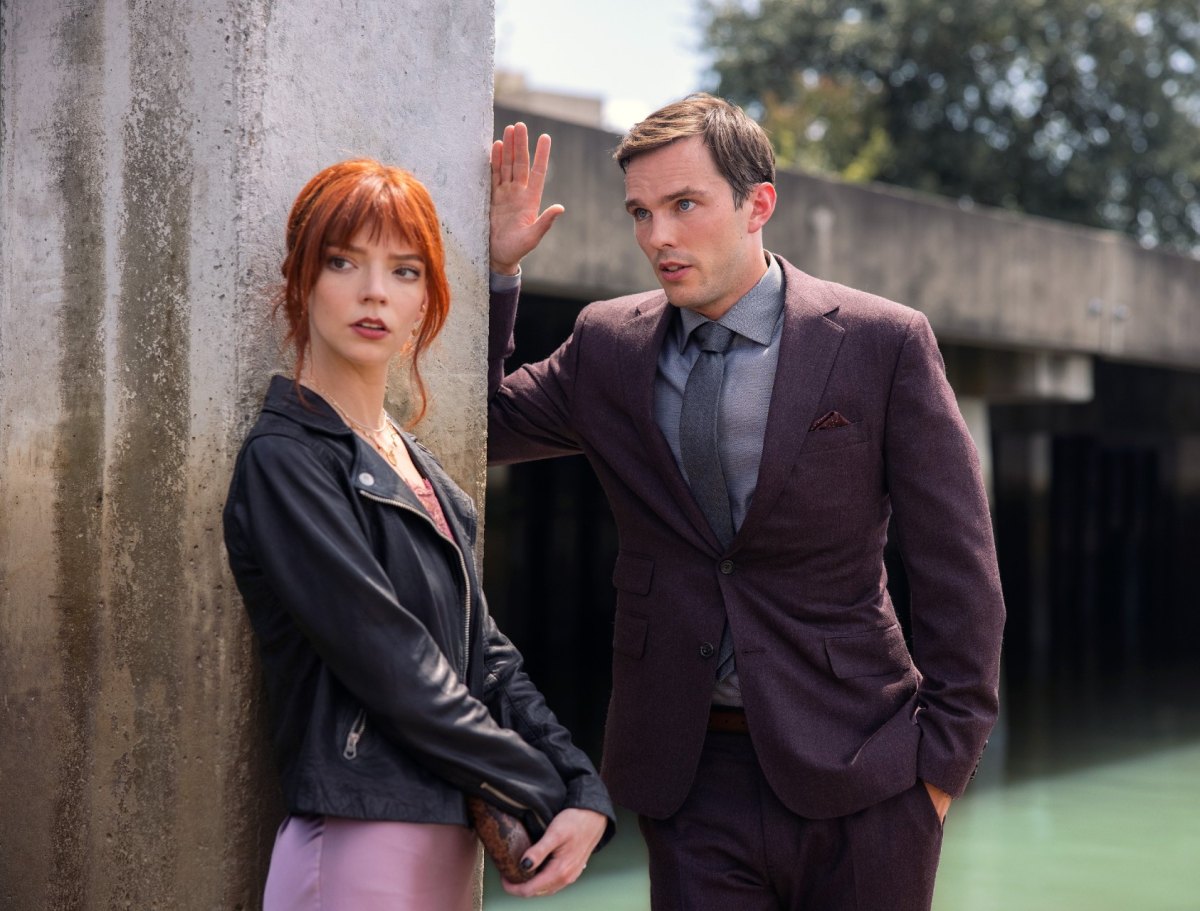 Anya Taylor-Joy and Nicholas Hoult in The Menu