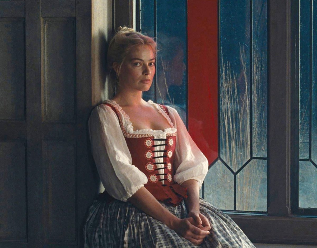 Margot Robbie in Wuthering Heights