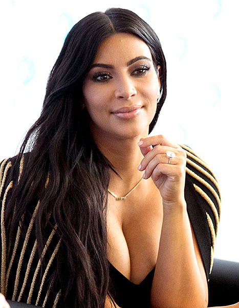 Kim Kardashian - Cannes Lions (beauty/cleavage)