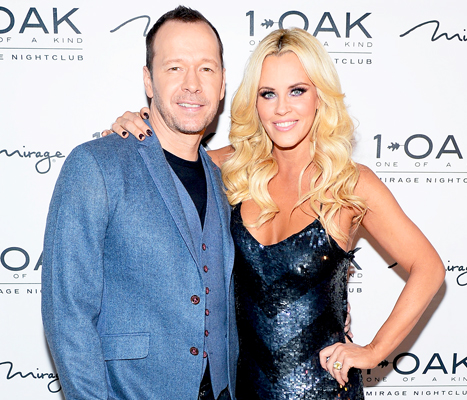 Jenny McCarthy, Donnie Wahlberg: Jenny Loves Donnie! | Hot 