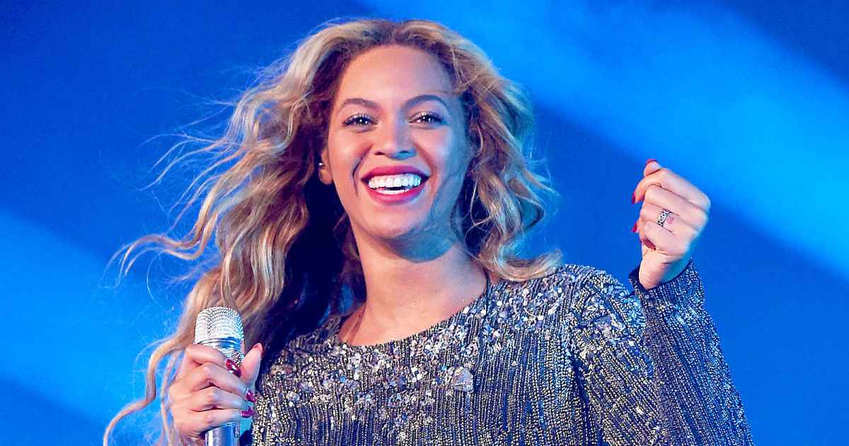 Beyonce Rocks Out to 'Formation' at Super Bowl Afterparty: Video | Us ...