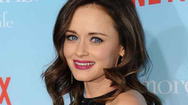 Alexisbleidel 50a798a7 b2bf 4e26 92eb 4350b36f10bd