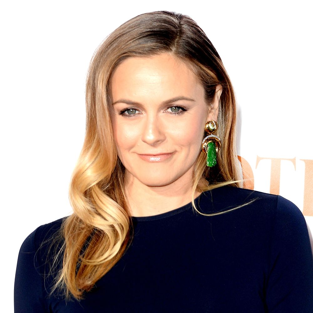 Alicia Silverstone attends the 'Spotlight' New York premiere at Ziegfeld Theater on October 27, 2015 in New York City.