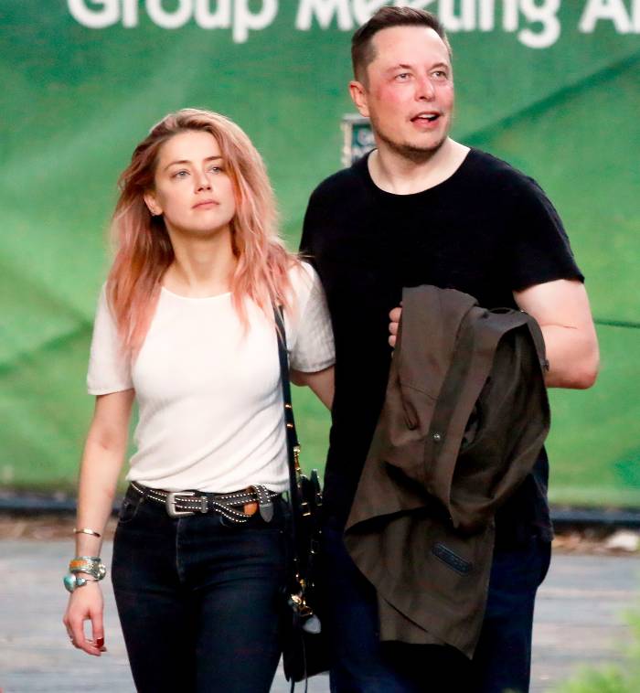 Amber Heard has a day out on the Gold Coast with boyfriend, billionaire and Tesla boss, Elon Musk on April 23, 2017.
