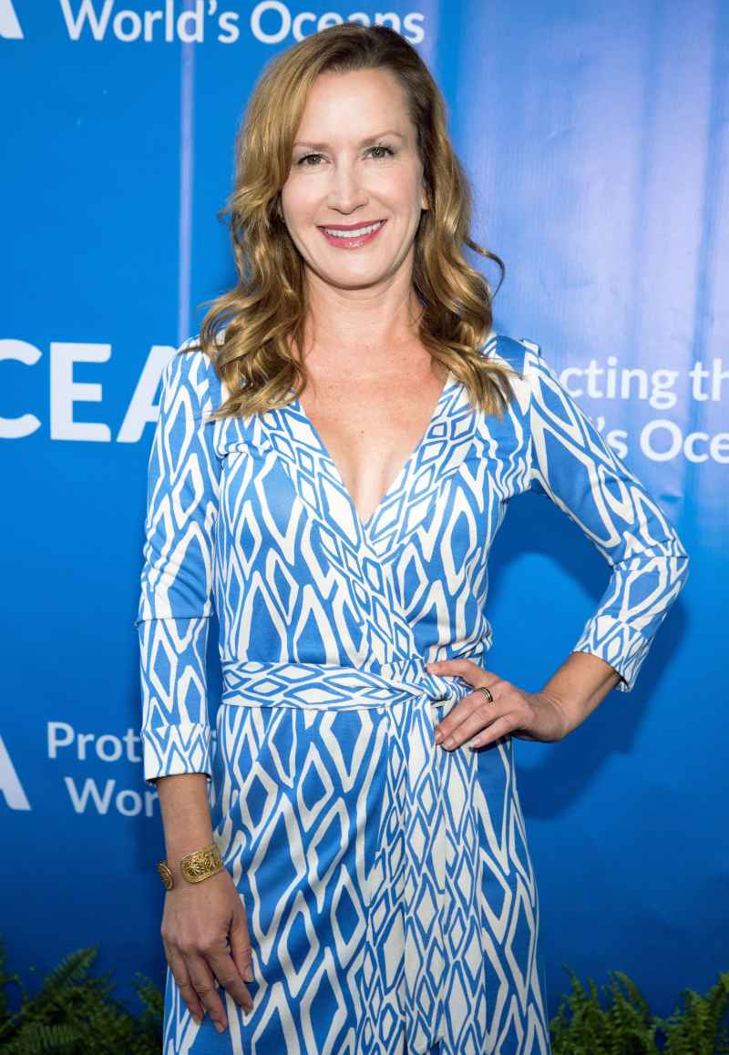 angela kinsey