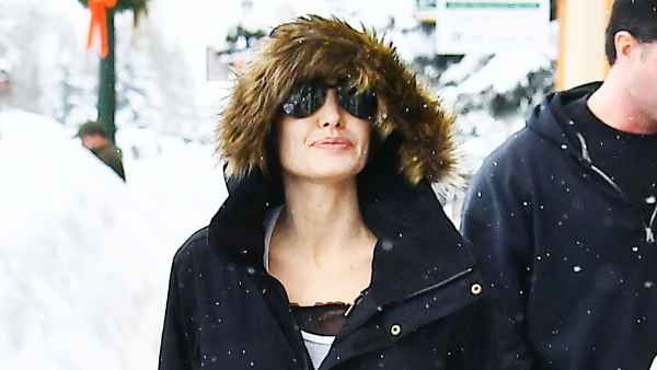 Angelina jolie new caf0c486 6560 4942 8fe3 df893859ecca