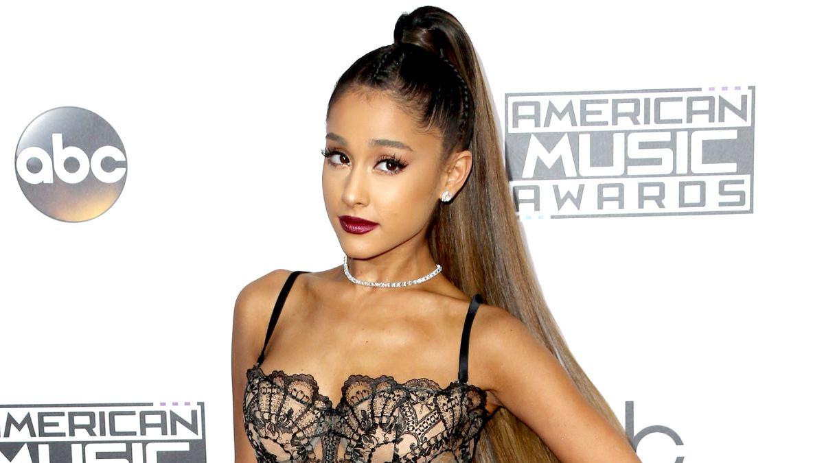 Ariana Grande attends the 2016 American Music Awards at Microsoft Theater on November 20, 2016 in Los Angeles, California.