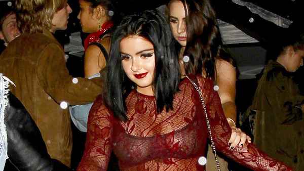 Ariel Winter short shorts
