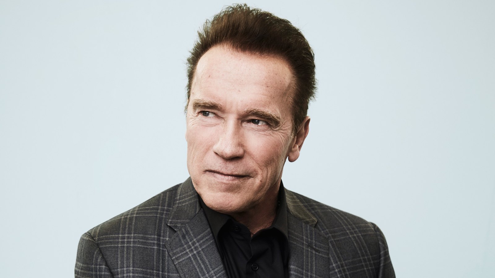 Arnold Schwarzenegger of 'The New Celebrity Apprentice' poses for a portrait in the NBCUniversal Press Tour portrait studio at The Langham Huntington, Pasadena on January 18, 2017 in Pasadena, California.