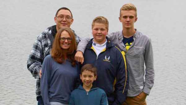 Autumn Brandon and family
