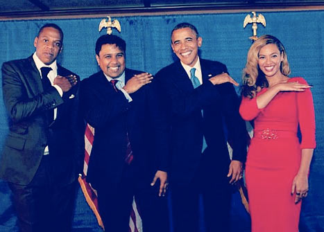 PIC: Beyonce, Jay-Z, Obama Do