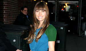 Jessica Biel "Sandwiched" by "Husky," Naked Men at Spa Before Justin