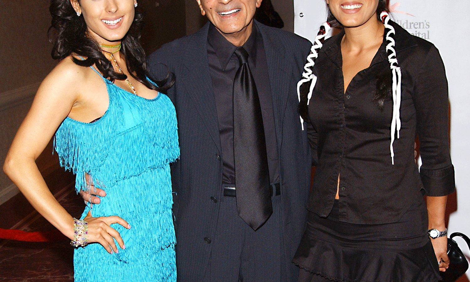 Casey Kasem with daughters Kerri and Julie on August 19, 2003