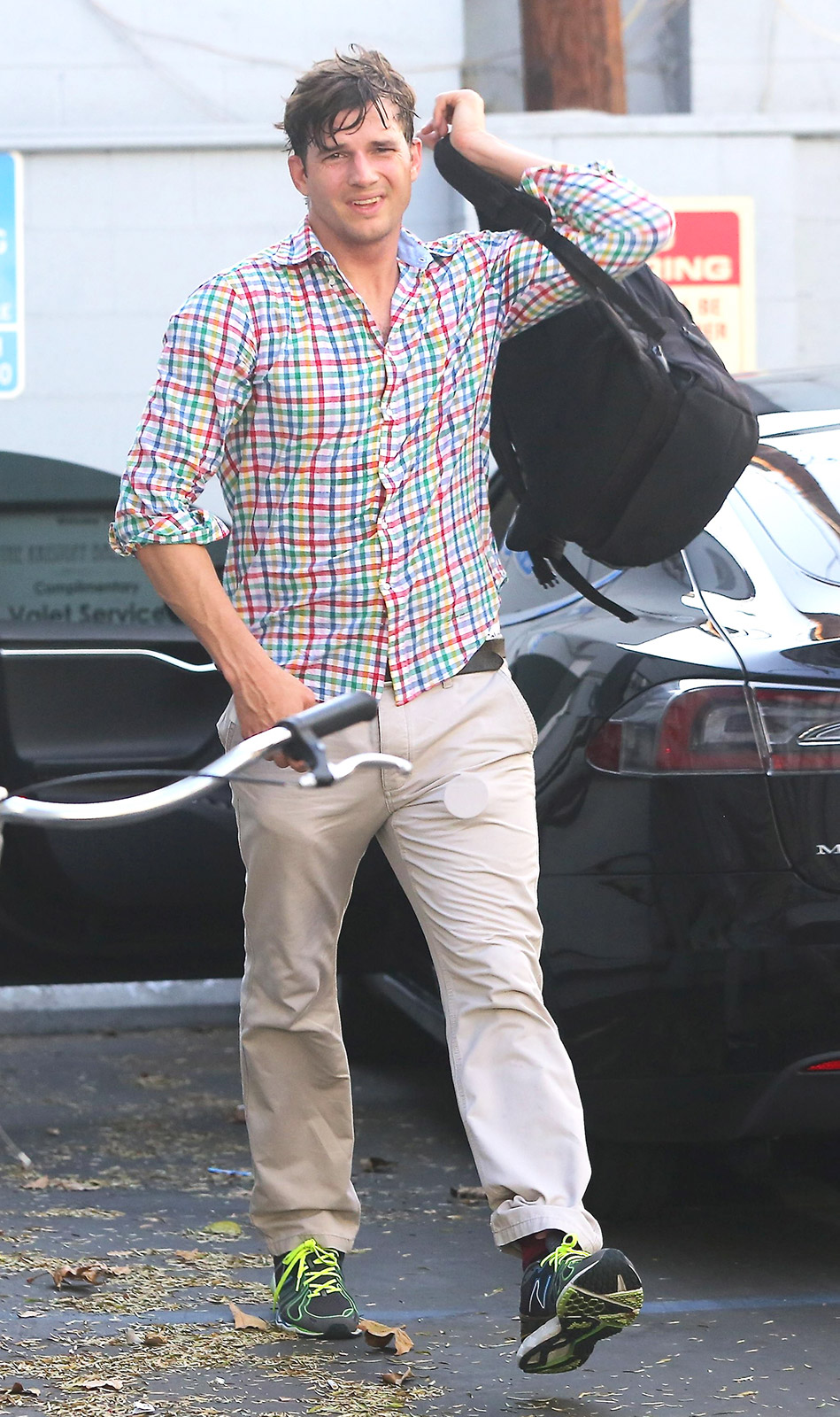 Ashton Kutcher Buys Groceries, Hits Gym Post Baby Girl's Birth Photos