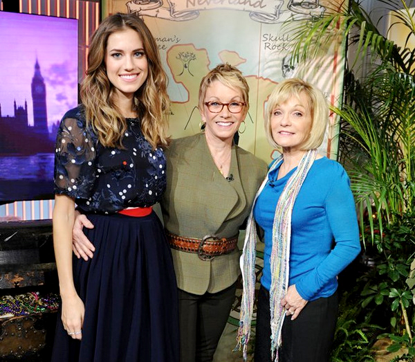 Allison Williams and Sandy Duncan and Cathy Rigby McCoy