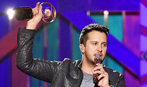 Luke Bryan Gives Emotional Speech After Death of His Brother-in-Law