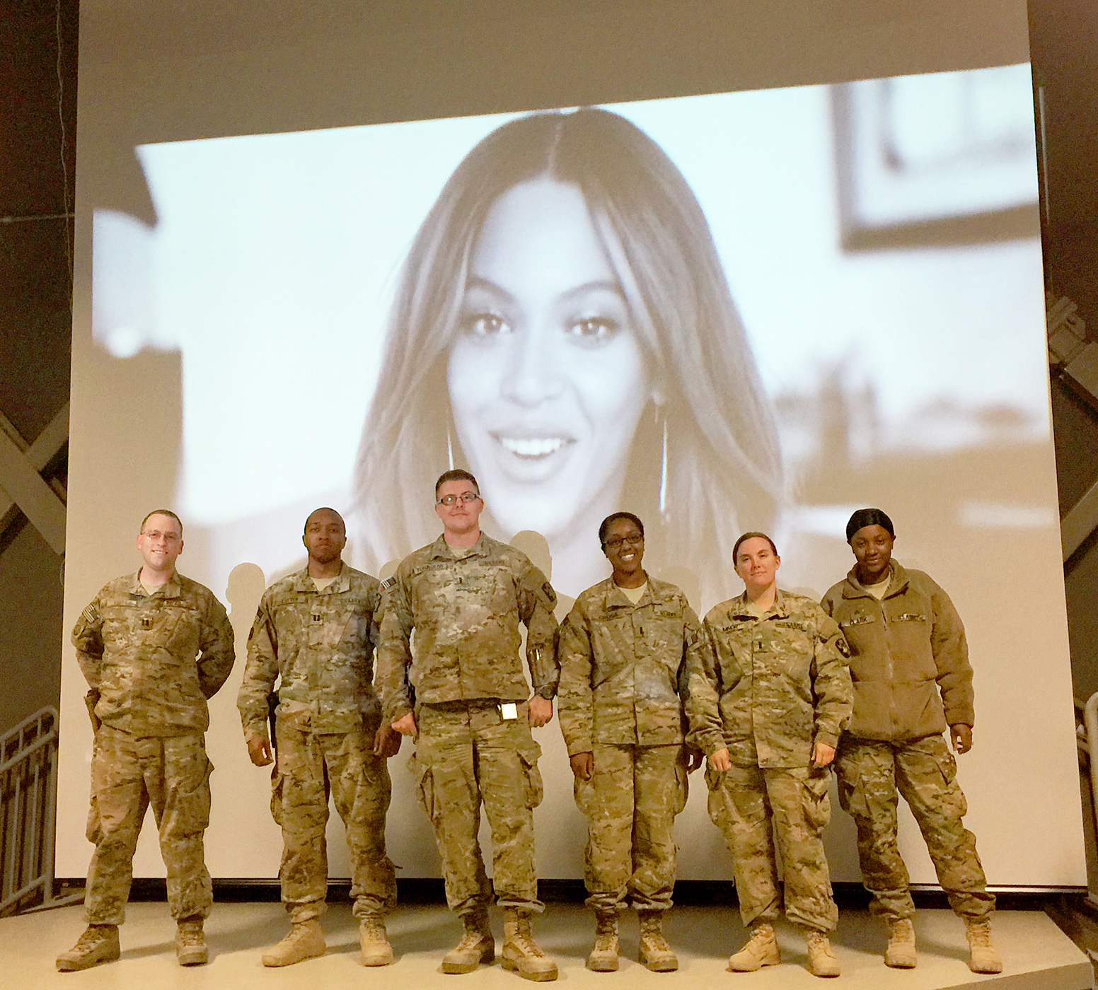 Beyonce, Jay Z Surprise Troops on New Year's Eve: Video, Photos