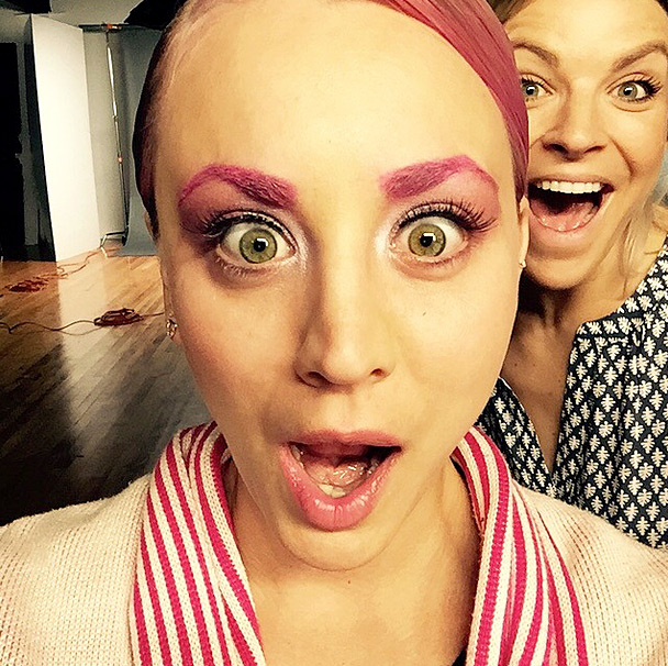 Kaley Cuoco has pink hair and eyebrows for a photoshoot.
