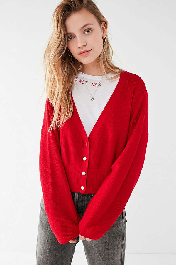 Kaia Gerber Wears Cropped Sweater With 