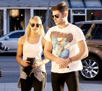 Five Things You Don't Know about Sami Miro, Zac Efron's New Model Girl