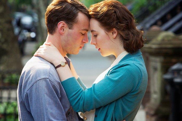 Emory Cohen and Saoirse Ronan in Brooklyn
