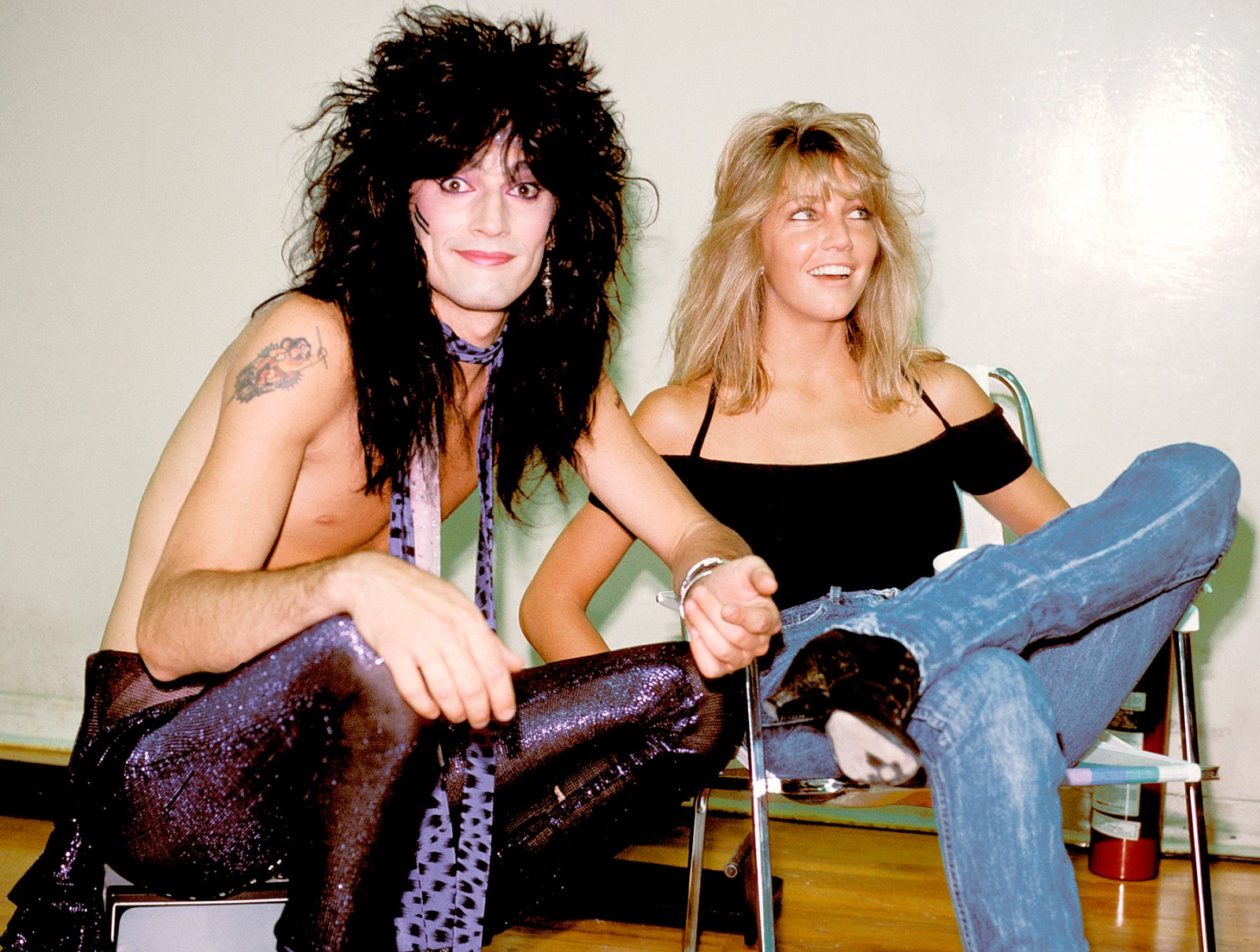 Heather Locklear Posts Throwback Anniversary Pic For Ex Tommy Lee heather-locklear-posts-throwback-anniversary-pic-for-ex-tommy-lee